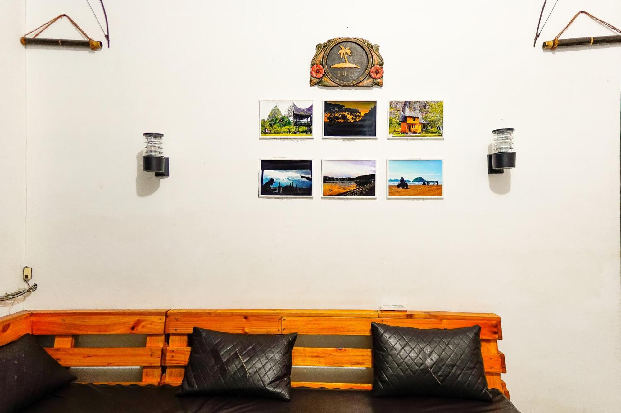 Kokos Hostel Padang City Exterior photo